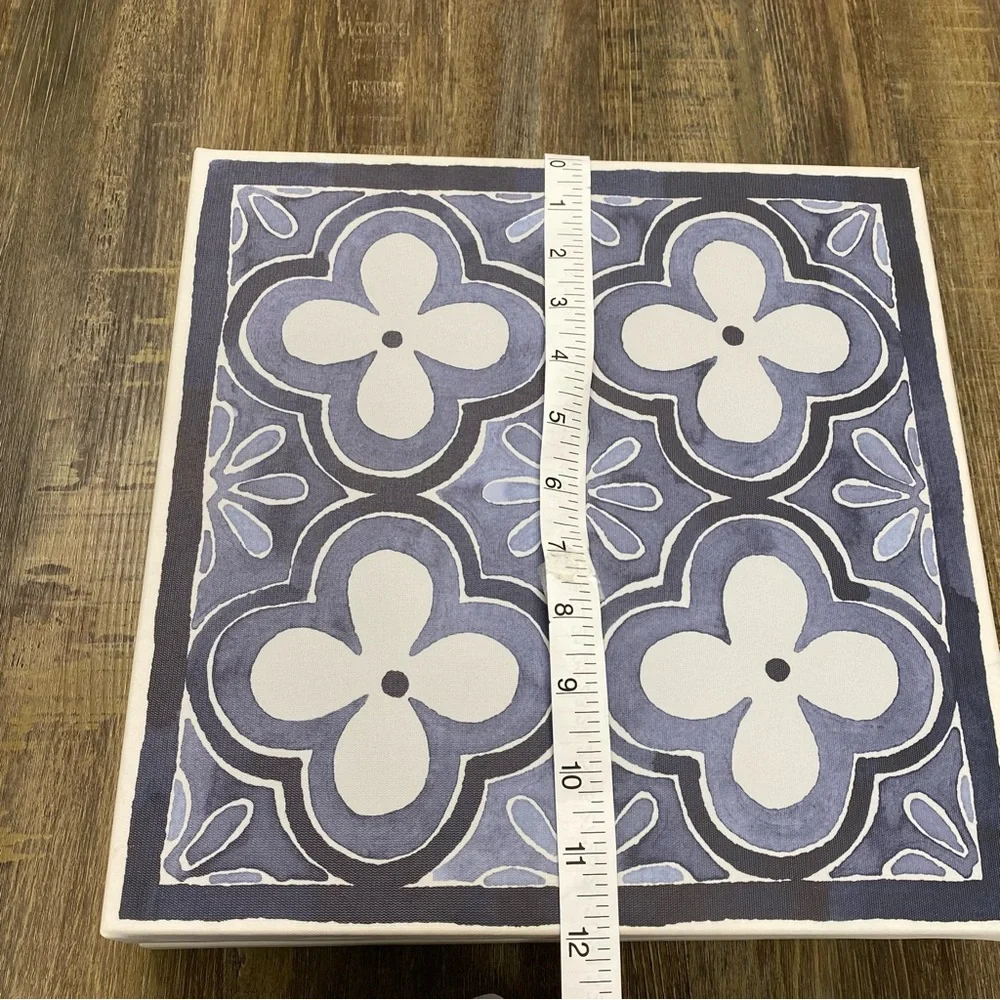 Set of 4 Blue‎ and White Decorative Wall Art/Decor